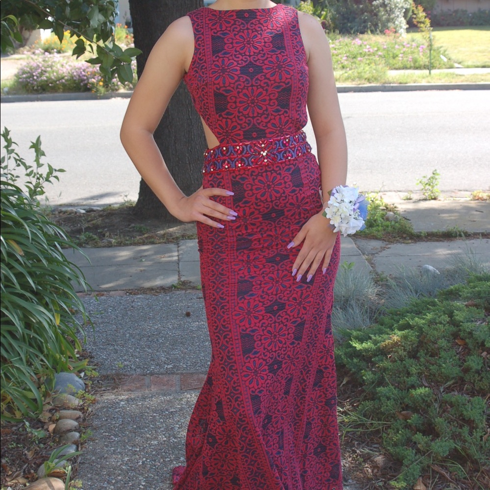 Camille La Vie Red and Navy Patterned Gown